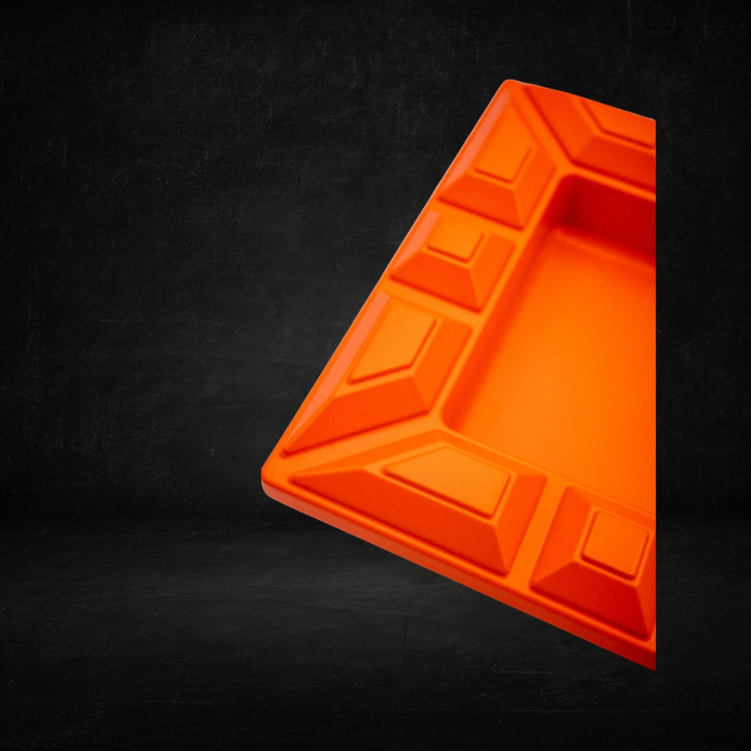 Mantis Ashtray Mesa rectangular - orange