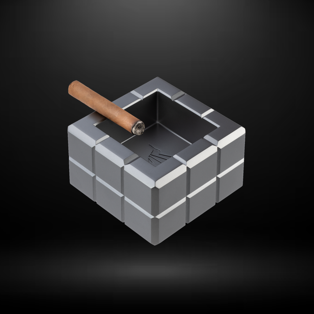 Colibri Heritage Cube Ashtray – Charcoal