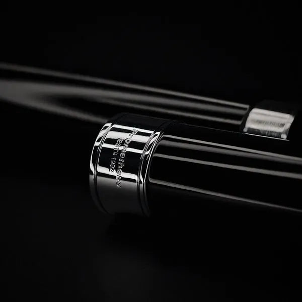 Prometheus - Black - Lacquer - With - Chrome Cigar Tube